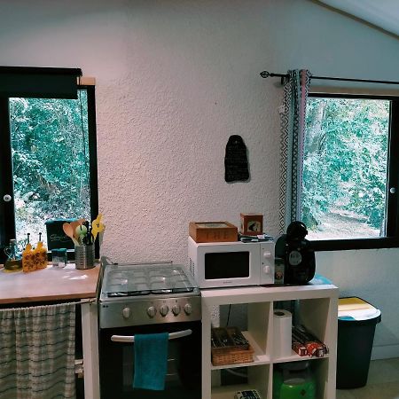 Ferienwohnung L'Aire Du Paon Exterior foto
