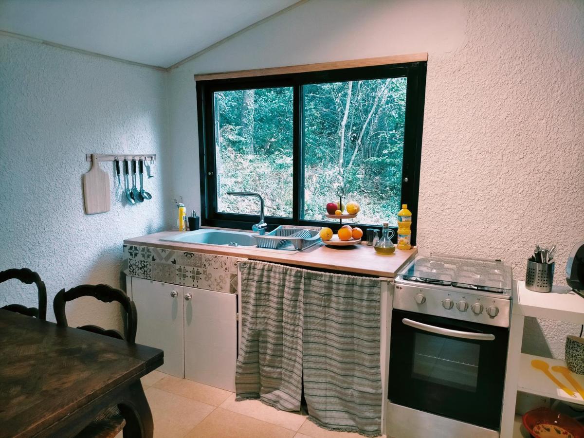 Ferienwohnung L'Aire Du Paon Exterior foto
